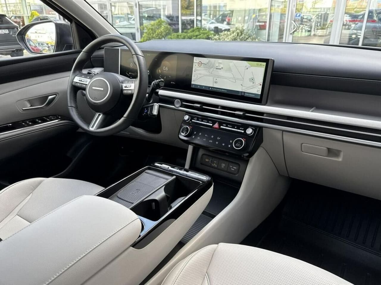 Hyundai Tucson - zdjęcie 11