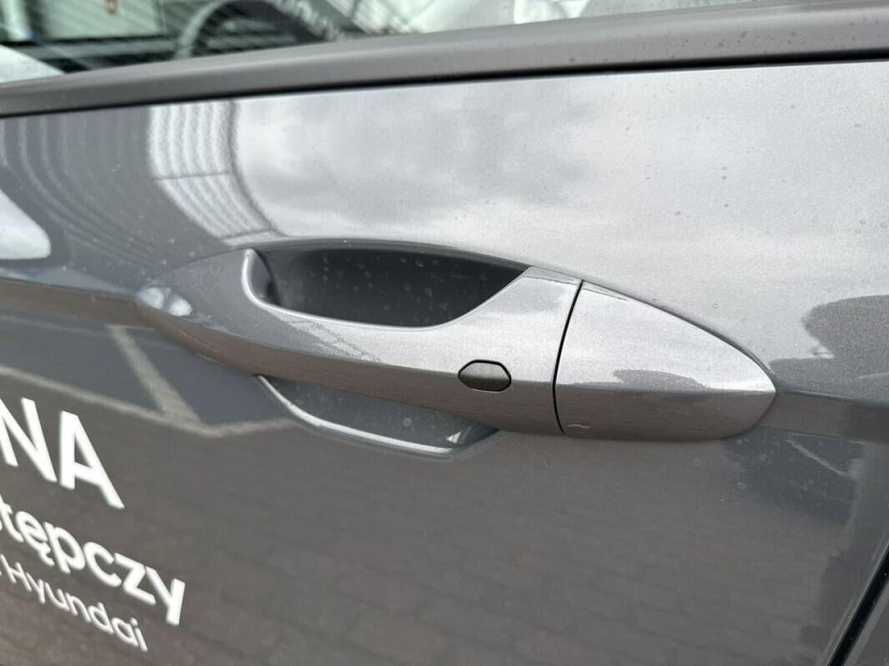 Hyundai Kona - zdjęcie 2