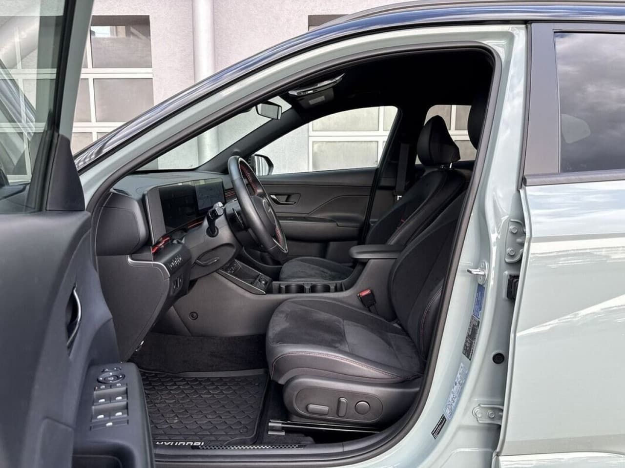 Hyundai Kona - zdjęcie 14