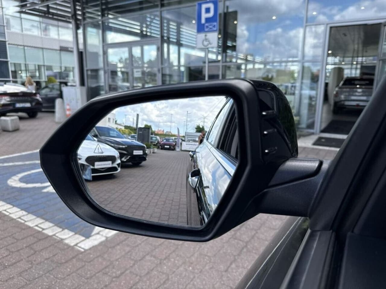 Hyundai Kona - zdjęcie 4